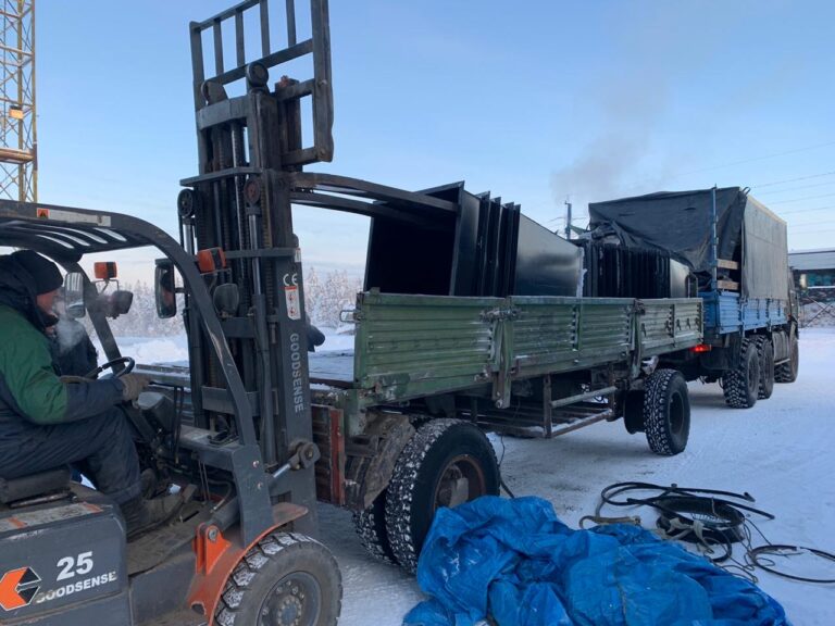 Для арктических филиалов ГУП «ЖКХ РС (Я)» изготовили 250 контейнеров для накопления ТКО