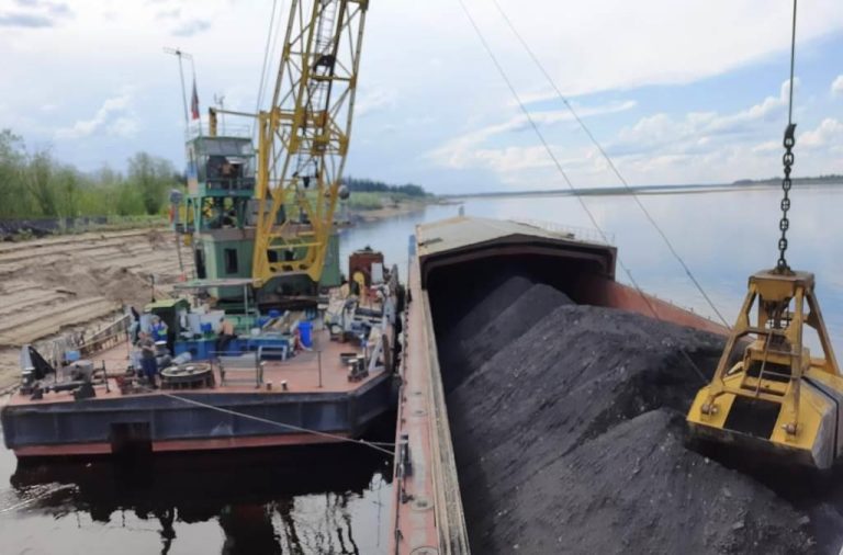 Верхневилюйский филиал ГУП «ЖКХ РС (Я)» получил первую партию угля