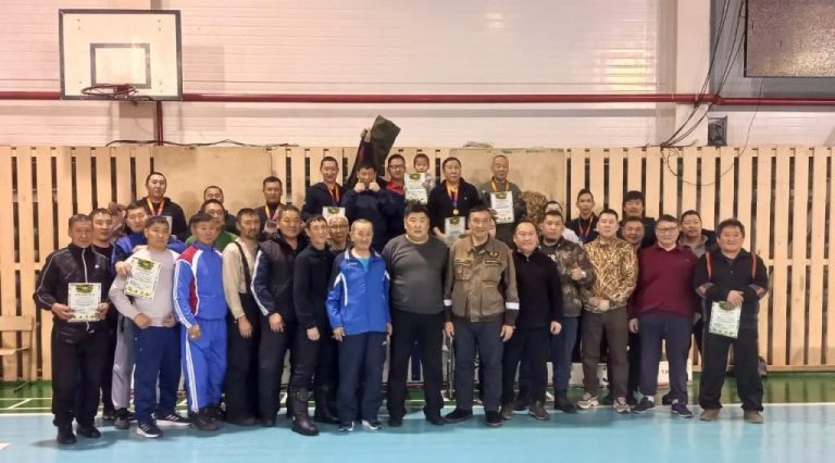 В Чурапчинском ЖКХ прошли спортивные соревнования ко Дню защитника Отечества