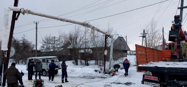 Работники Жиганского ГУП «ЖКХ РС (Я)» оперативно устранили повреждение на тепловых сетях