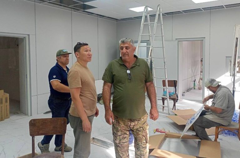Виталий Чикачев работает в подшефном республике Докучаевске ДНР