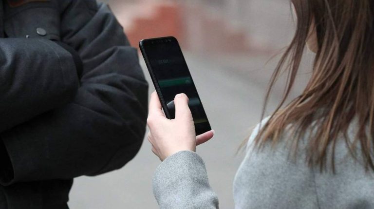 Мошенники обманывают россиян под видом работников ЖКХ