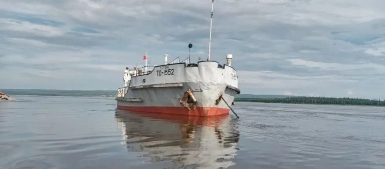 Продолжается завоз топлива для нужд ГУП «ЖКХ РС(Я)»